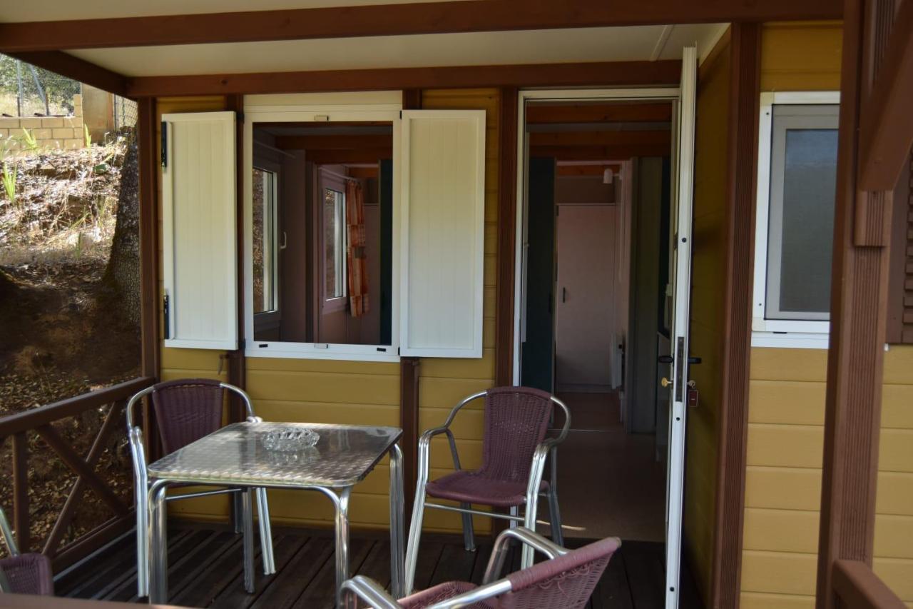 Bungalows, Camping Vega De Francia Sotoserrano Exterior photo