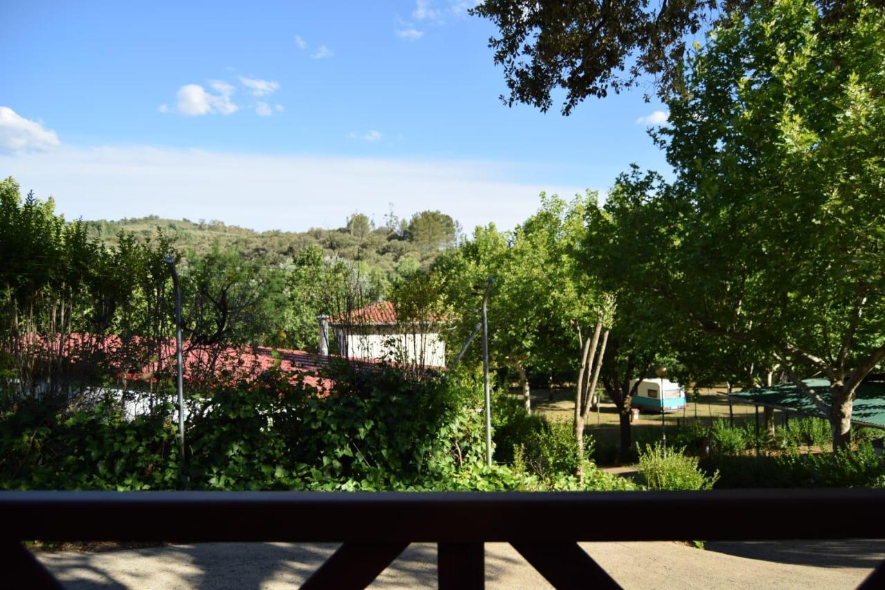 Bungalows, Camping Vega De Francia Sotoserrano Exterior photo