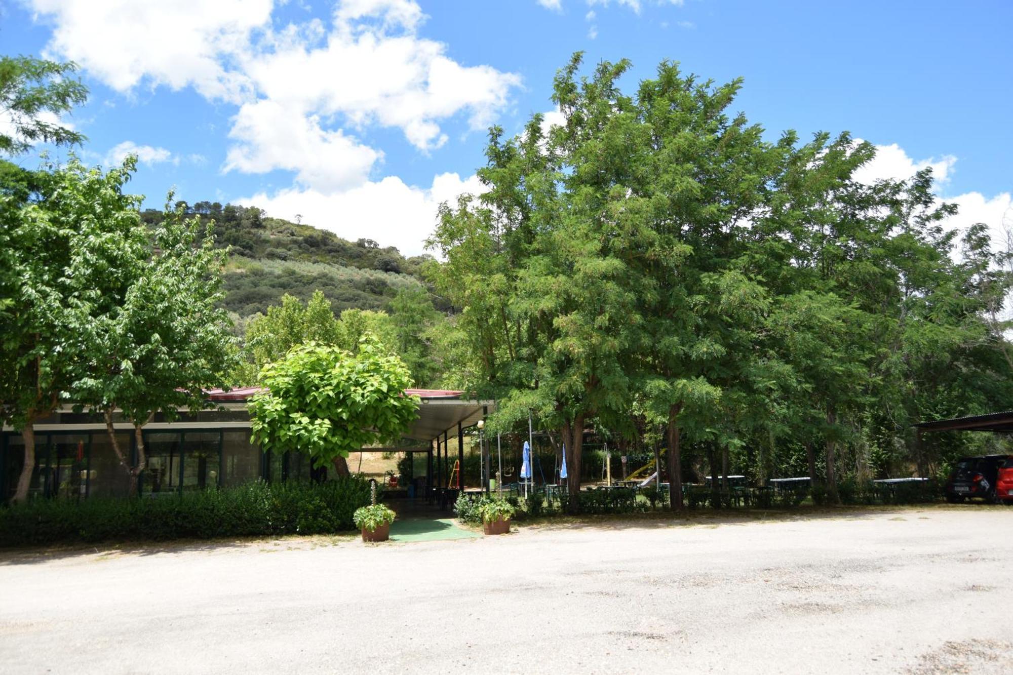 Bungalows, Camping Vega De Francia Sotoserrano Exterior photo
