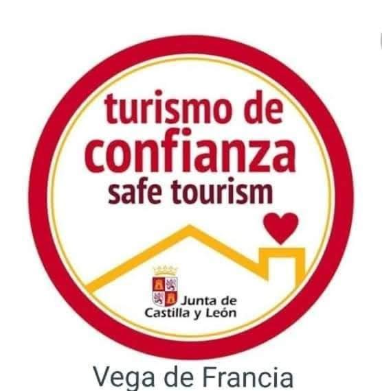 Bungalows, Camping Vega De Francia Sotoserrano Exterior photo